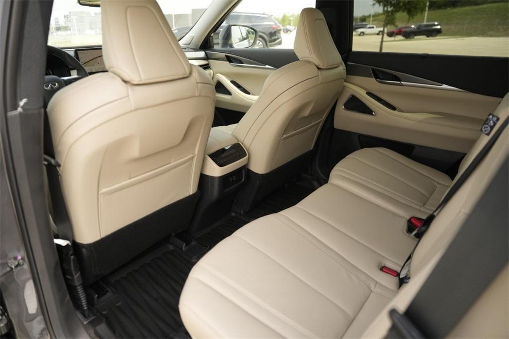 new 2025 INFINITI QX60 car, priced at $55,882