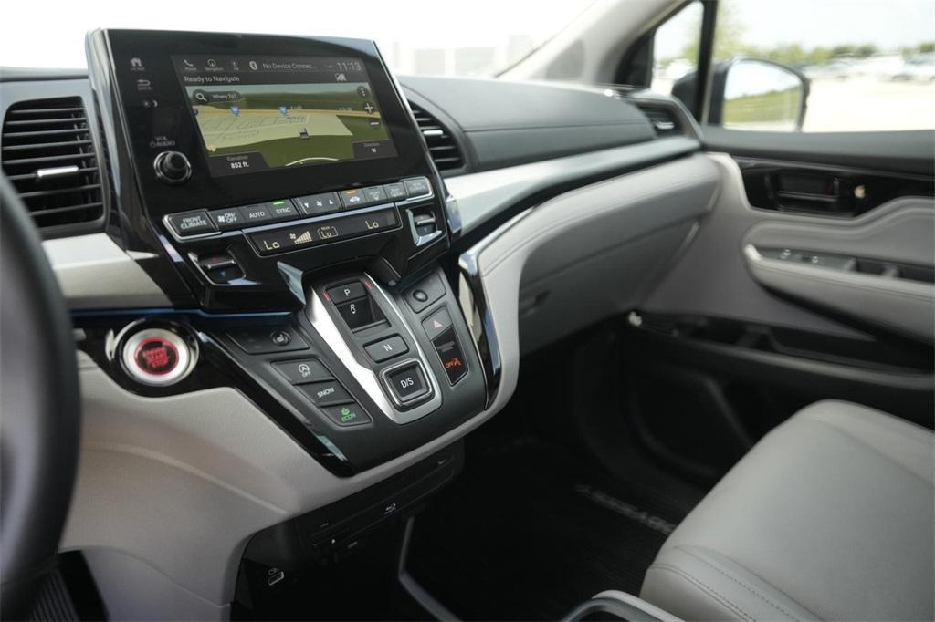 used 2022 Honda Odyssey car, priced at $34,000