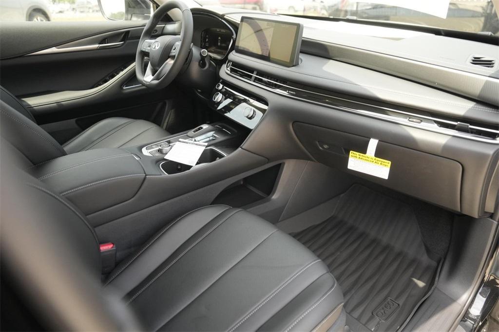 new 2025 INFINITI QX60 car, priced at $53,077