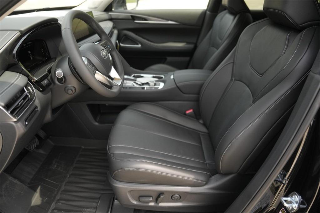 new 2025 INFINITI QX60 car, priced at $53,077
