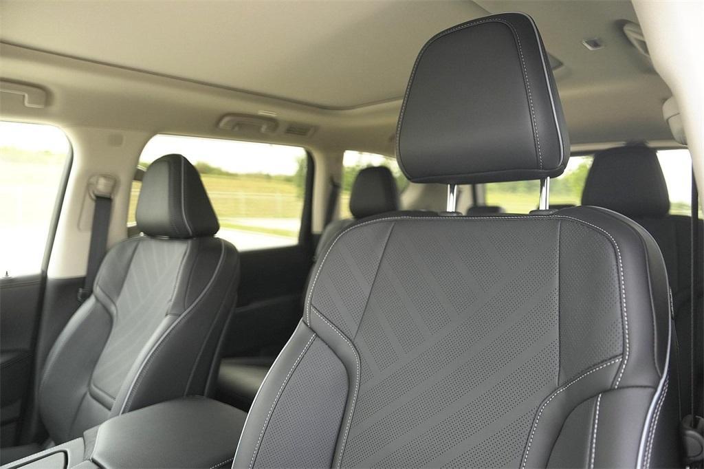 new 2025 INFINITI QX80 car, priced at $94,292