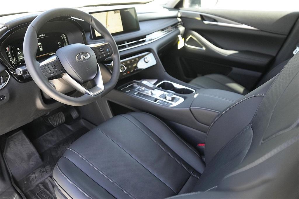 used 2025 INFINITI QX60 car, priced at $45,500