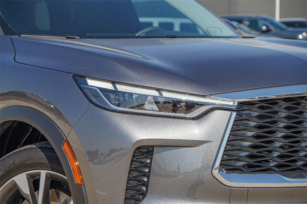 used 2025 INFINITI QX60 car, priced at $42,150