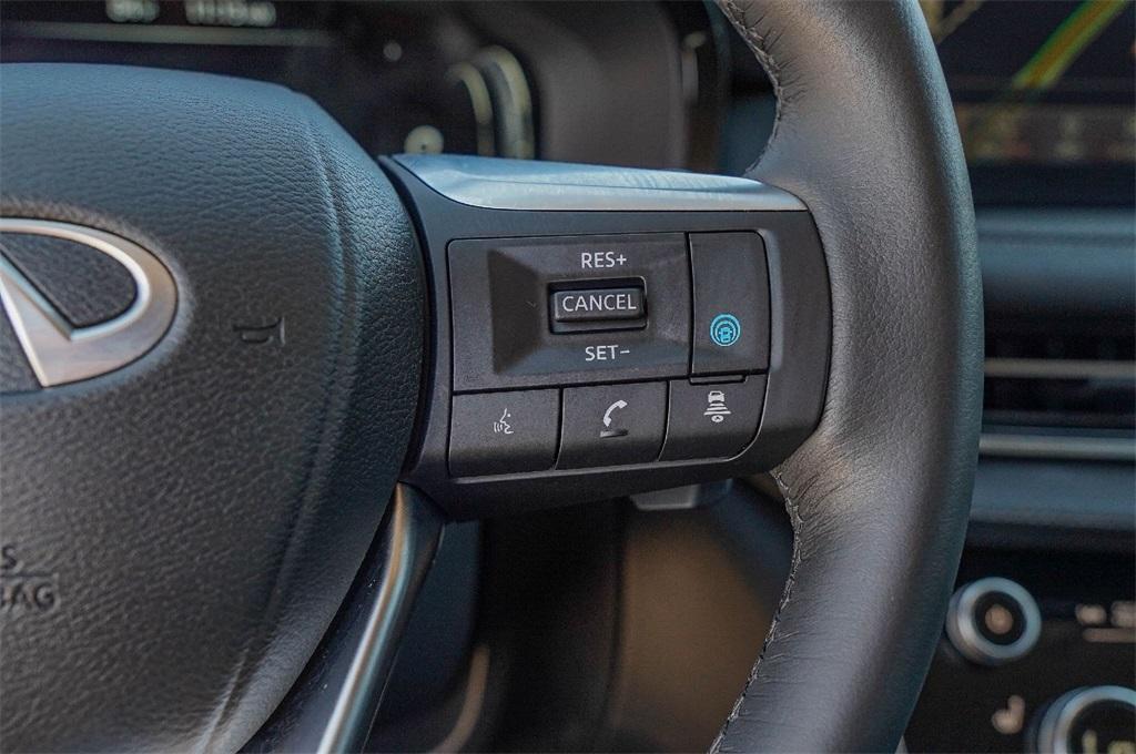 used 2025 INFINITI QX60 car, priced at $42,150