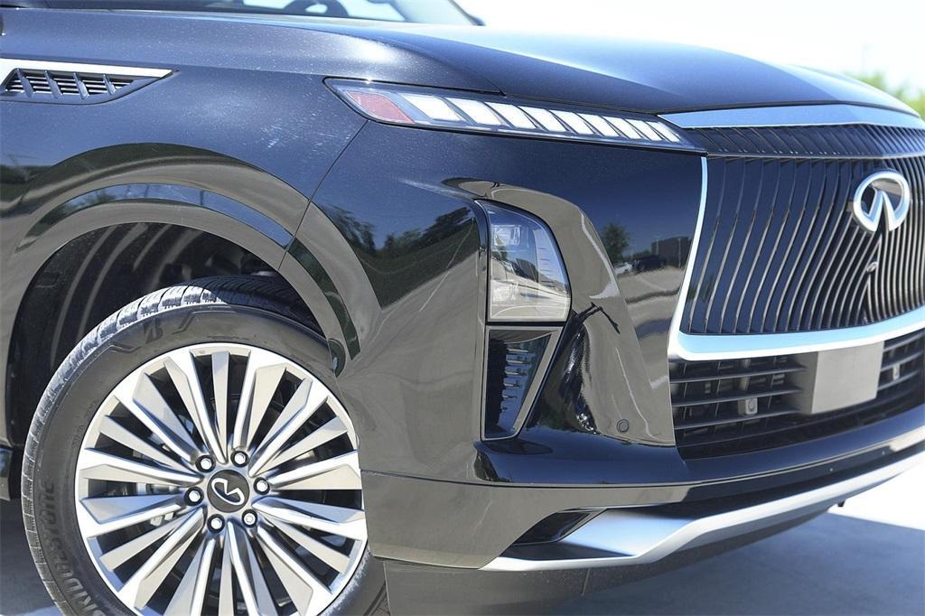 new 2025 INFINITI QX80 car, priced at $92,397