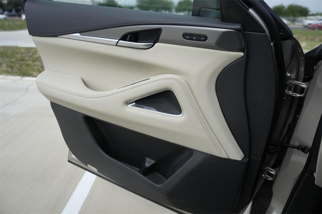 new 2025 INFINITI QX60 car, priced at $56,577