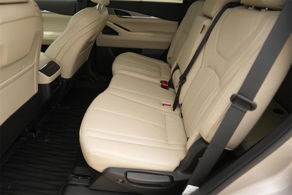 new 2025 INFINITI QX60 car, priced at $56,577