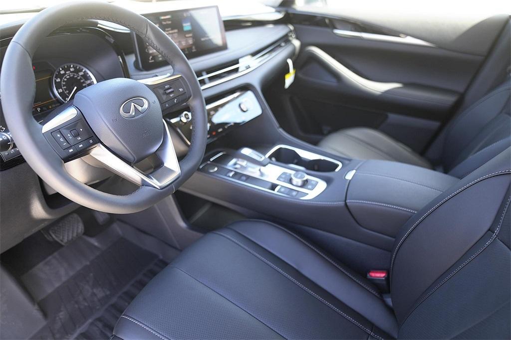 used 2025 INFINITI QX60 car, priced at $41,000