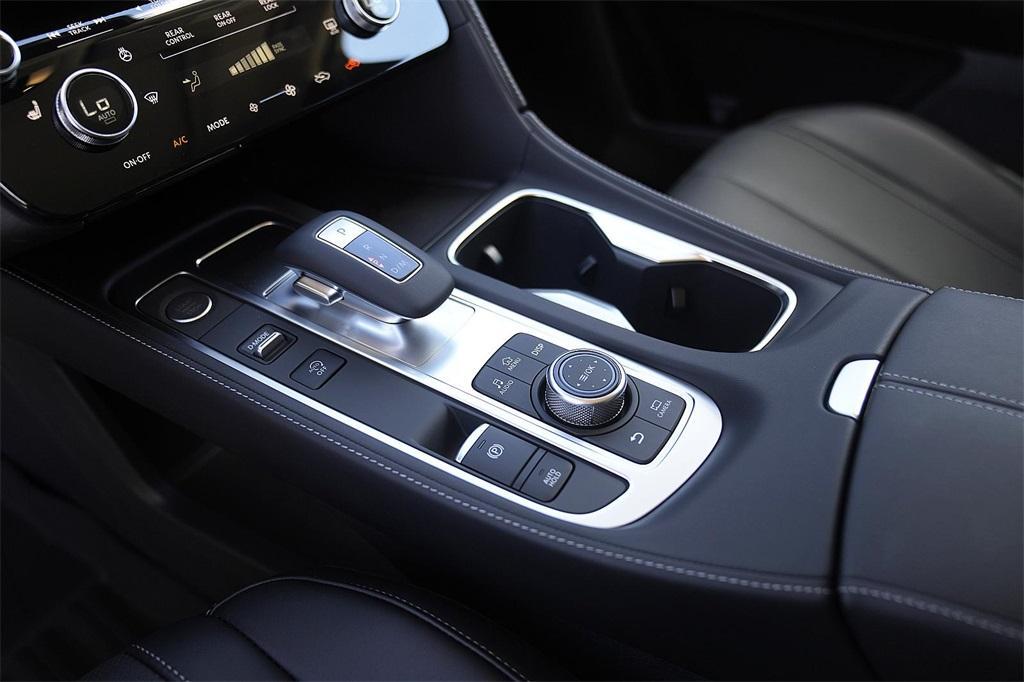 used 2025 INFINITI QX60 car, priced at $41,000