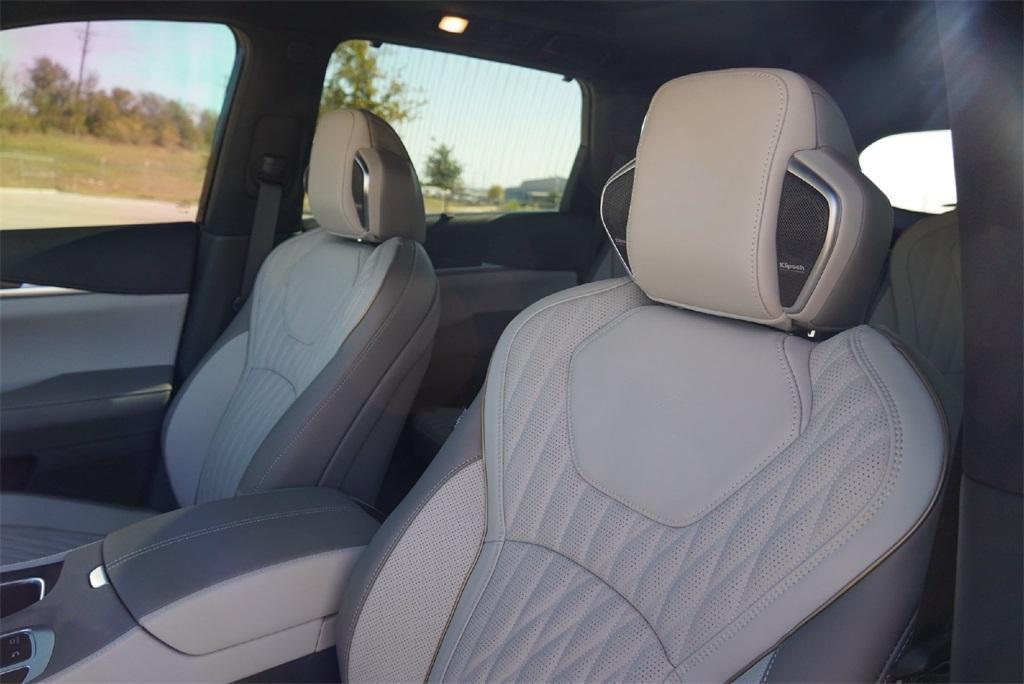 new 2026 INFINITI QX60 car, priced at $68,830