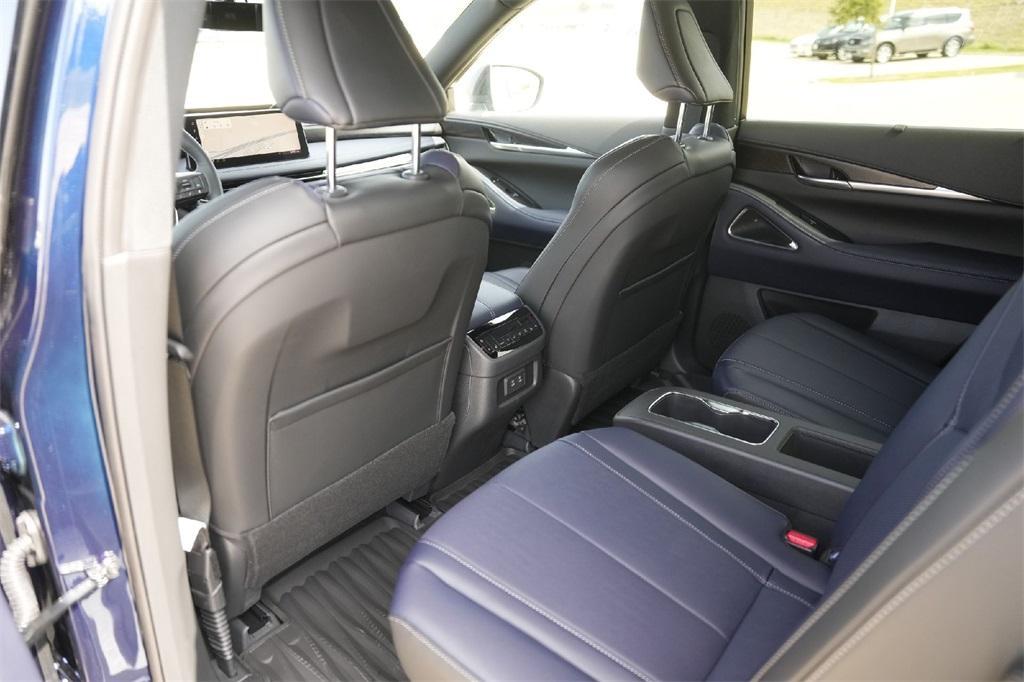 new 2026 INFINITI QX60 car, priced at $67,082