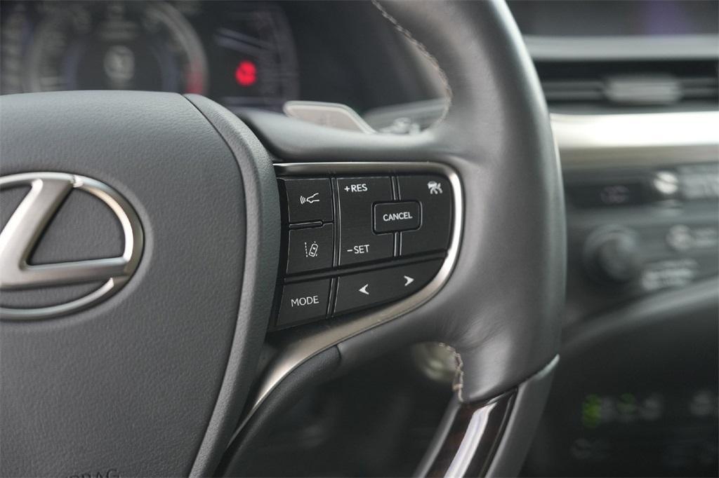 used 2019 Lexus ES 350 car, priced at $27,650