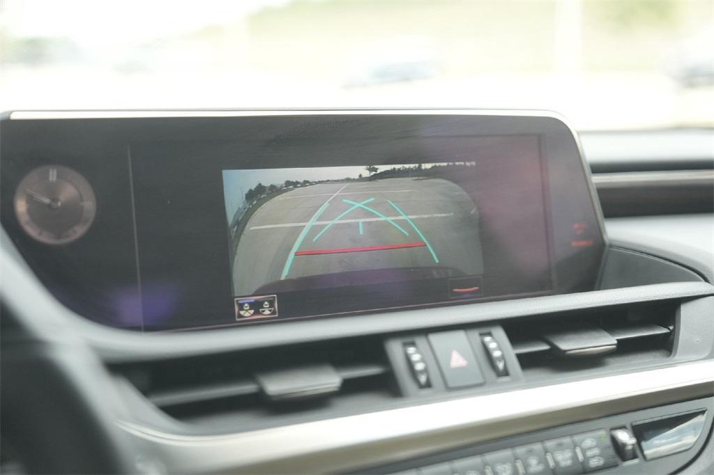 used 2019 Lexus ES 350 car, priced at $27,650