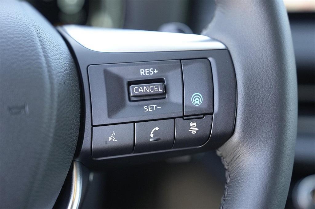 used 2025 INFINITI QX60 car, priced at $43,850