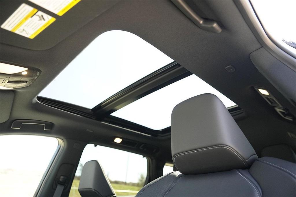 used 2025 INFINITI QX60 car, priced at $43,850