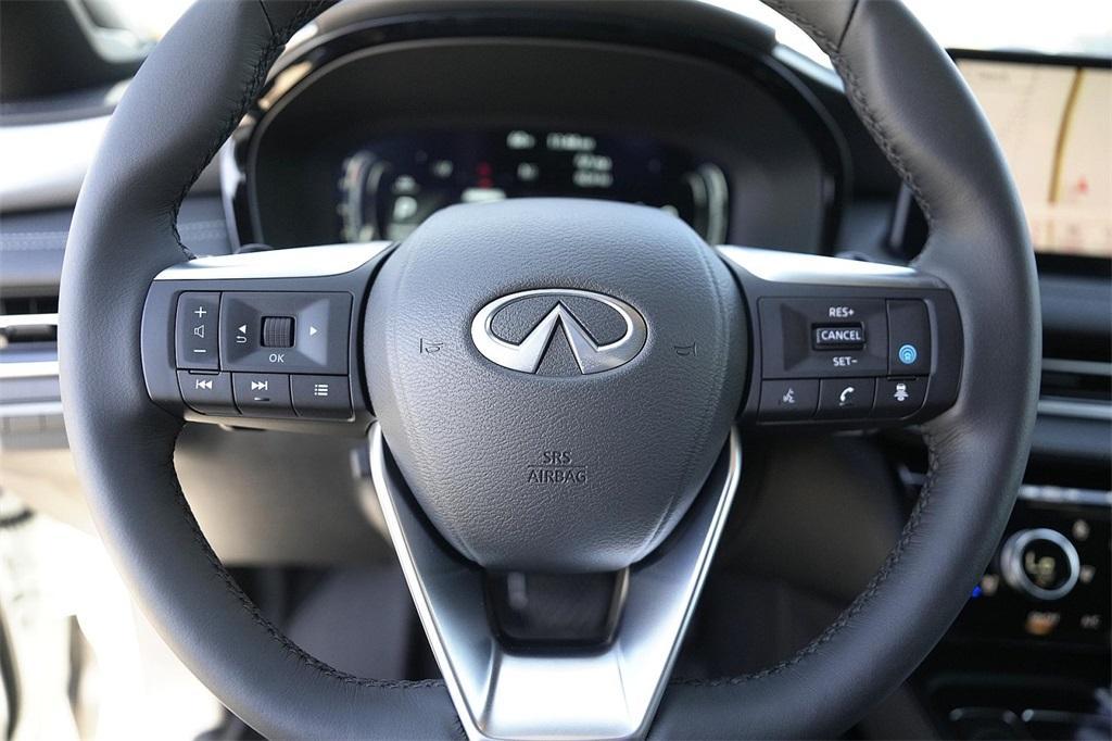 used 2025 INFINITI QX60 car, priced at $43,850