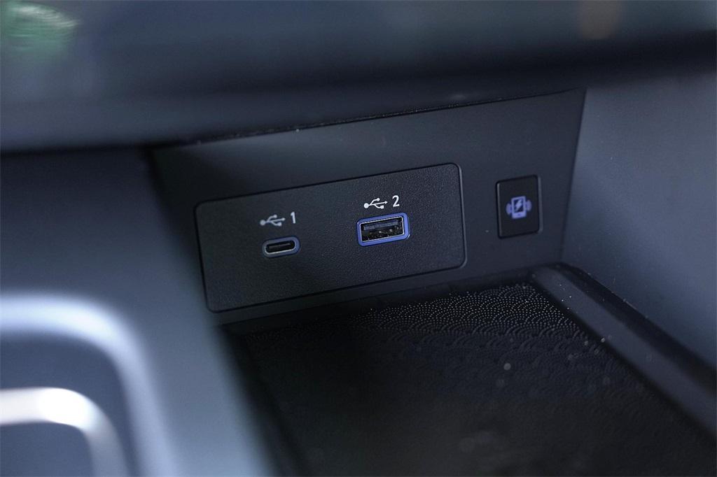 used 2025 INFINITI QX60 car, priced at $43,850