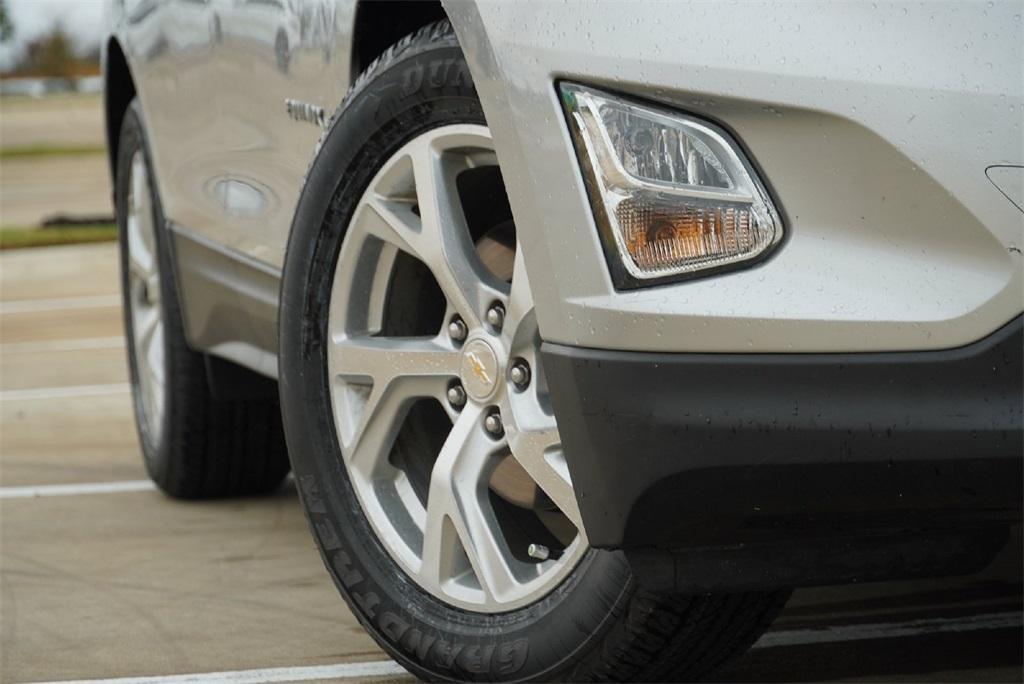 used 2021 Chevrolet Equinox car, priced at $18,800