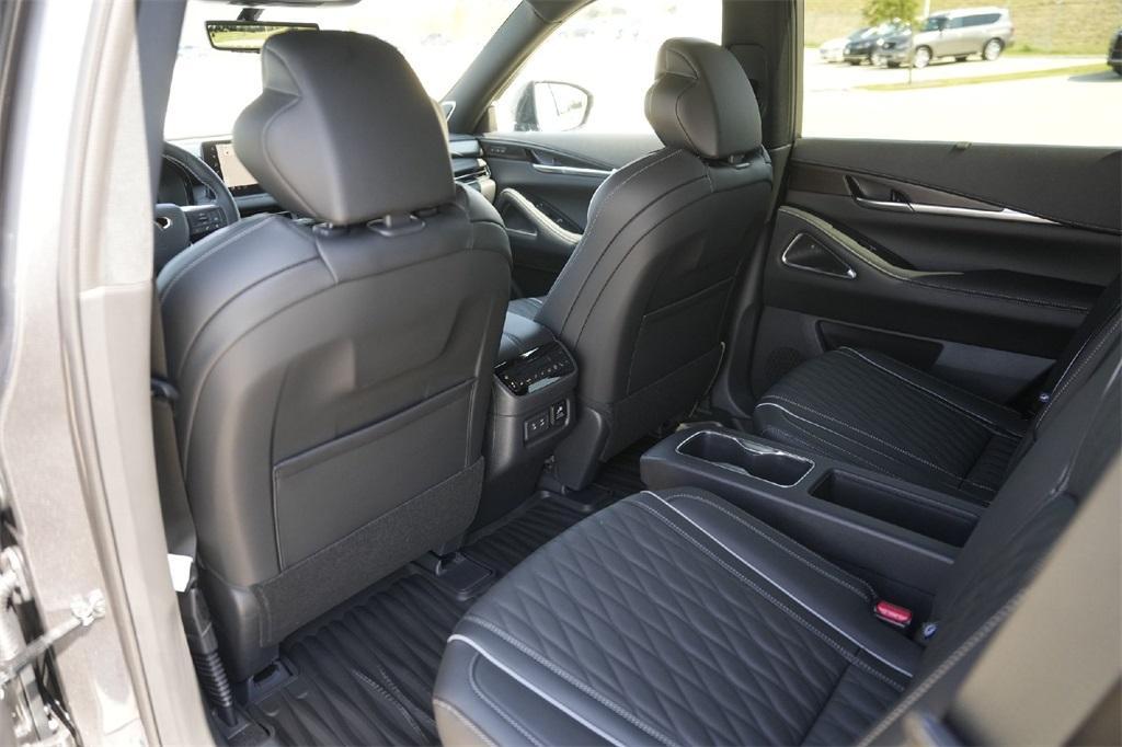 new 2026 INFINITI QX60 car, priced at $71,342