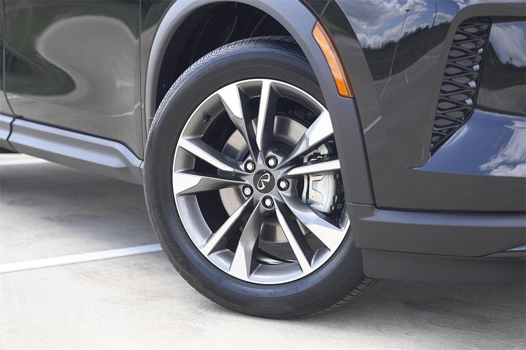 new 2025 INFINITI QX60 car, priced at $60,577