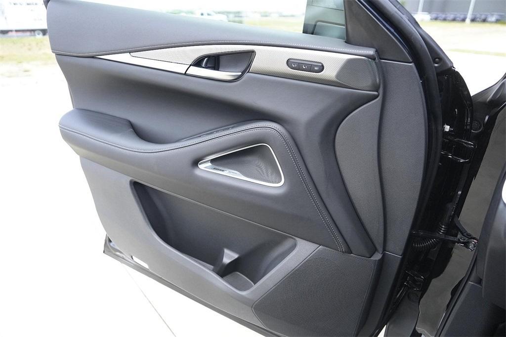 new 2025 INFINITI QX60 car, priced at $60,577