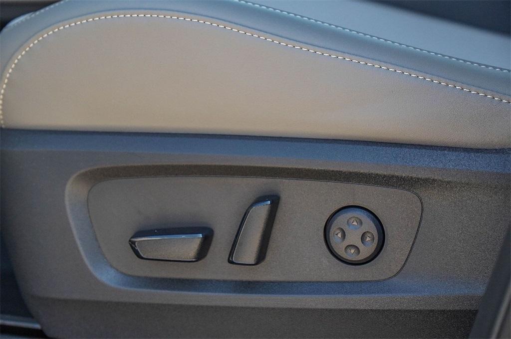 new 2026 INFINITI QX60 car, priced at $57,895