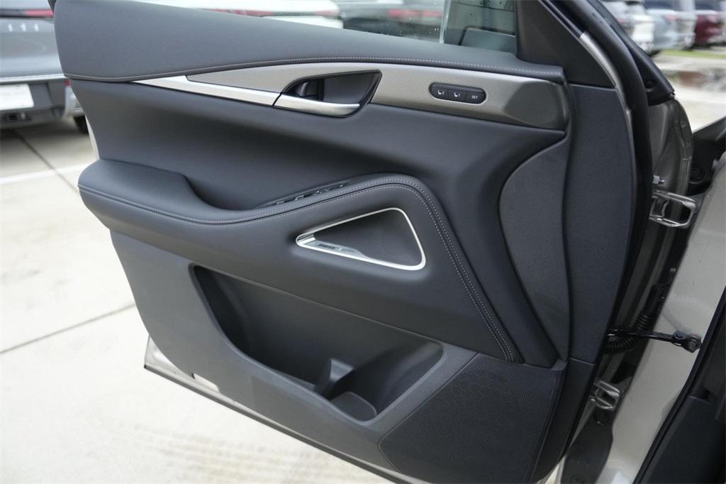 new 2025 INFINITI QX60 car, priced at $56,577