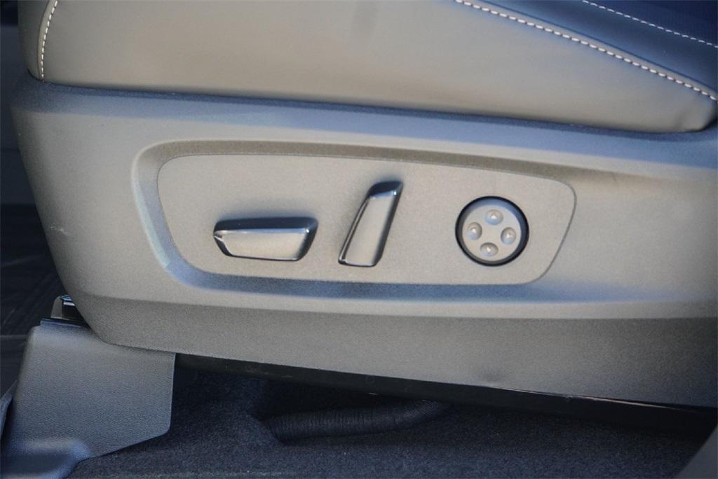 new 2026 INFINITI QX60 car, priced at $65,300