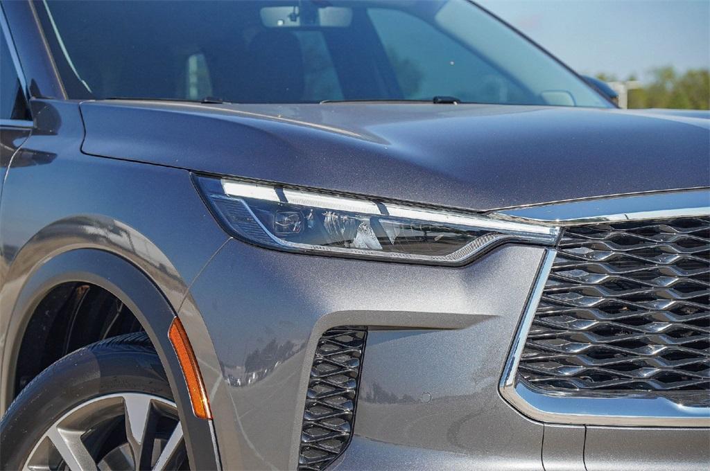 used 2025 INFINITI QX60 car, priced at $43,950