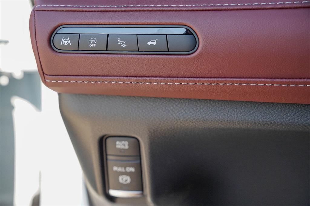 new 2026 INFINITI QX80 car, priced at $116,860