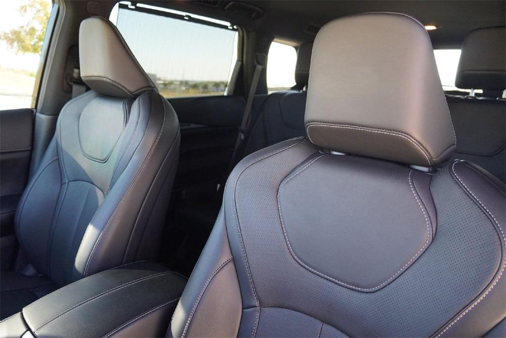 used 2025 INFINITI QX60 car, priced at $45,900