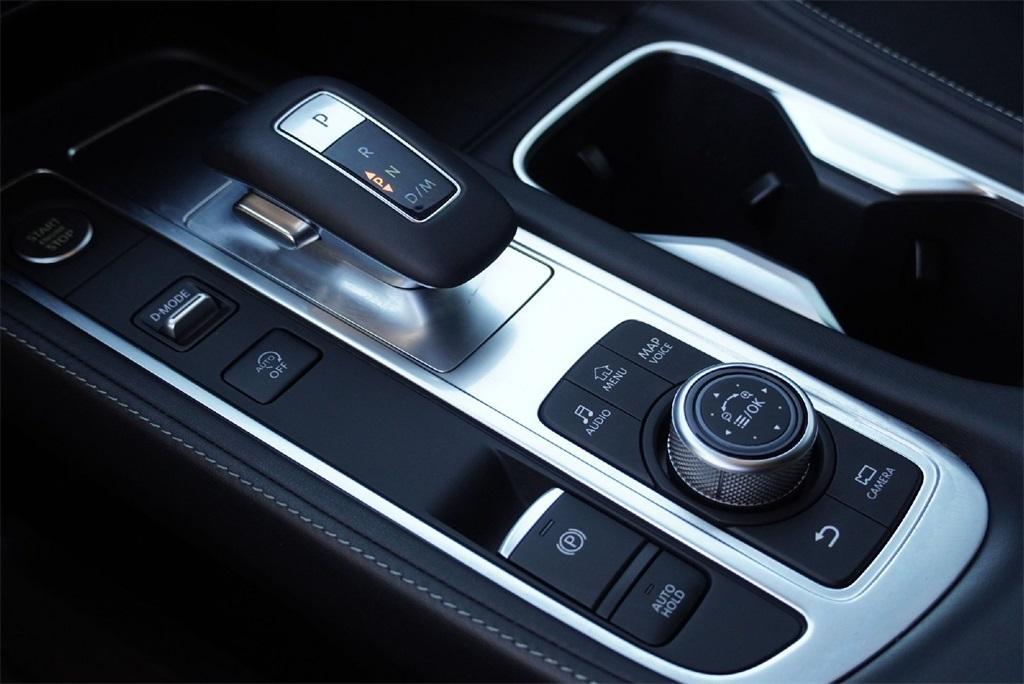 used 2025 INFINITI QX60 car, priced at $45,900