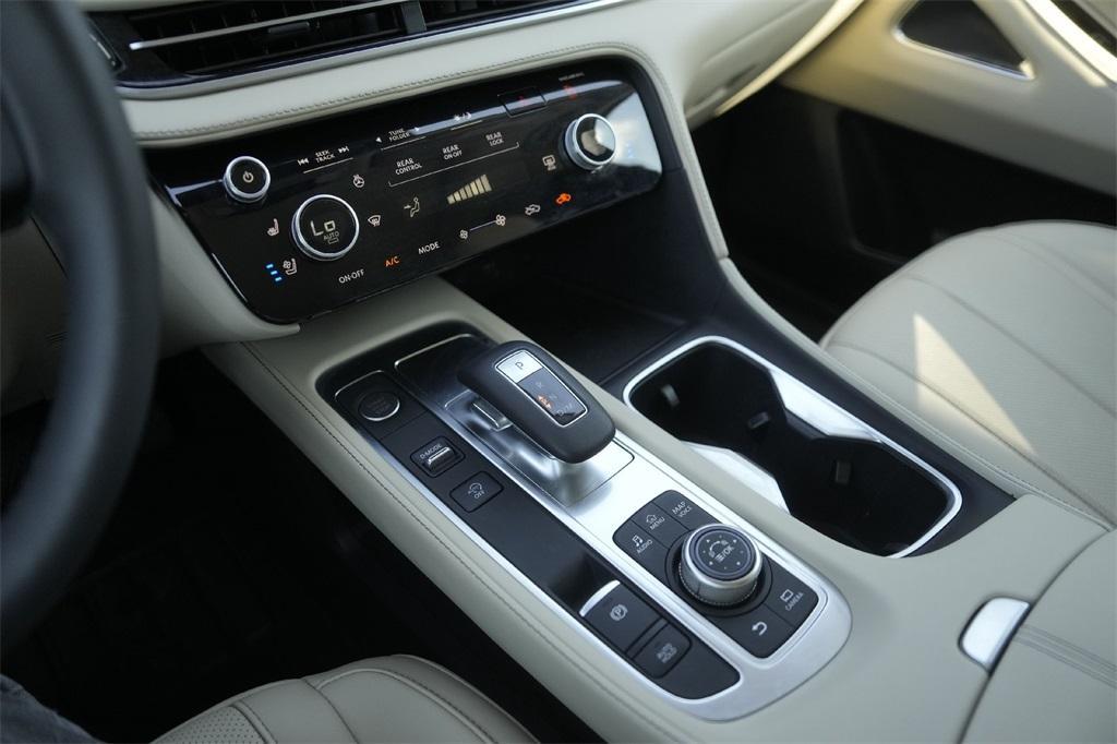 used 2024 INFINITI QX60 car, priced at $42,000