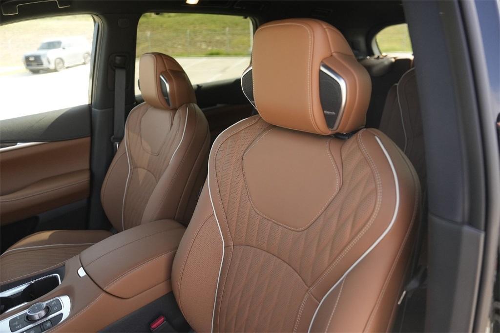 new 2026 INFINITI QX60 car, priced at $70,837