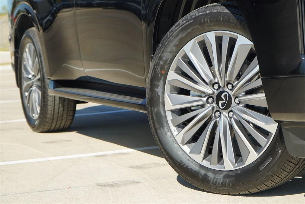 new 2026 INFINITI QX80 car, priced at $97,940