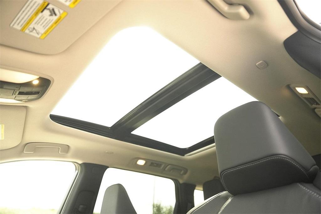 new 2025 INFINITI QX60 car, priced at $53,282