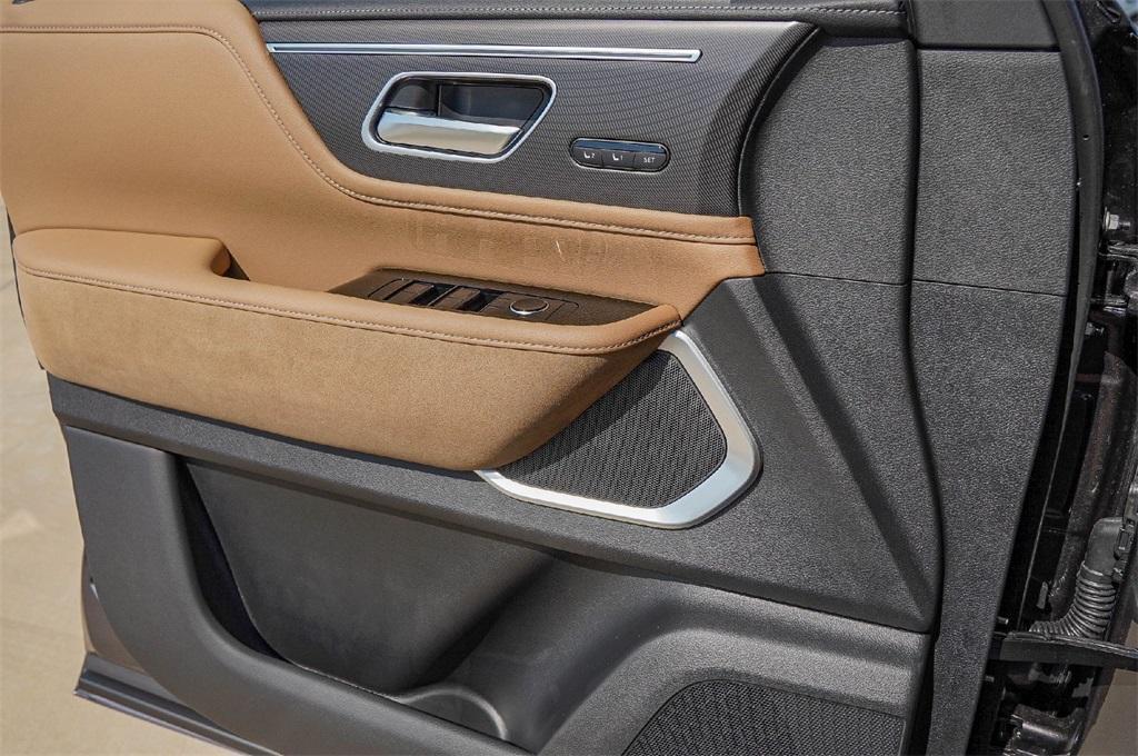 new 2026 INFINITI QX80 car, priced at $97,575