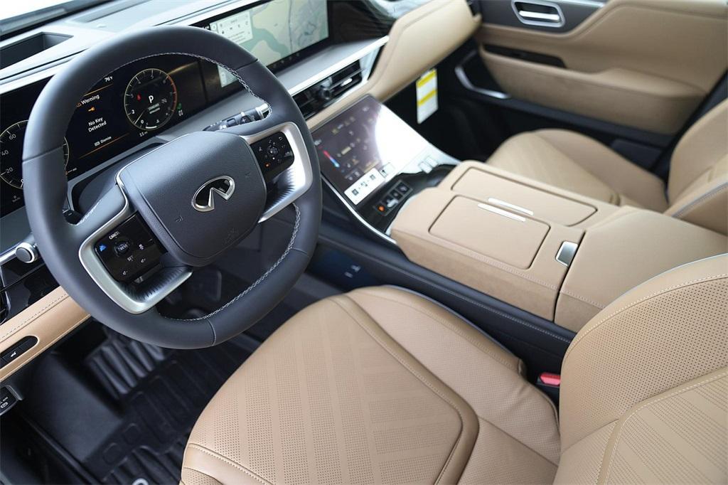 new 2025 INFINITI QX80 car, priced at $95,940