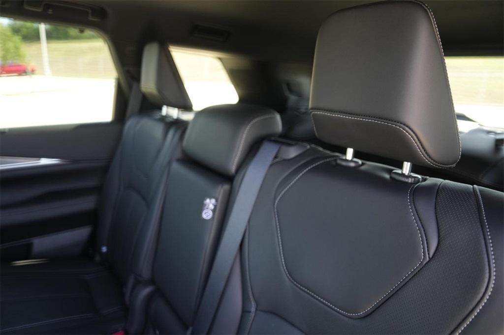 new 2025 INFINITI QX60 car, priced at $54,977