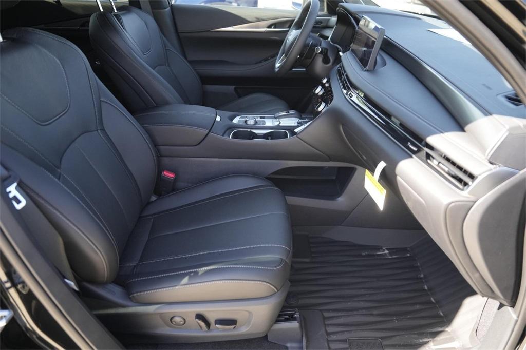 new 2025 INFINITI QX60 car, priced at $54,977