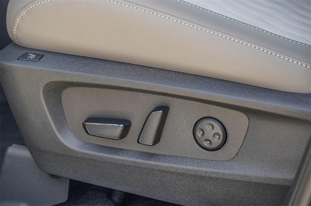 new 2026 INFINITI QX60 car, priced at $67,945