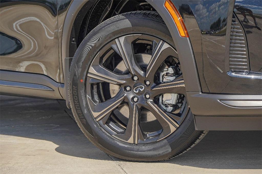 new 2026 INFINITI QX60 car, priced at $67,945