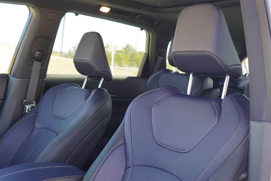 used 2025 INFINITI QX60 car, priced at $44,400