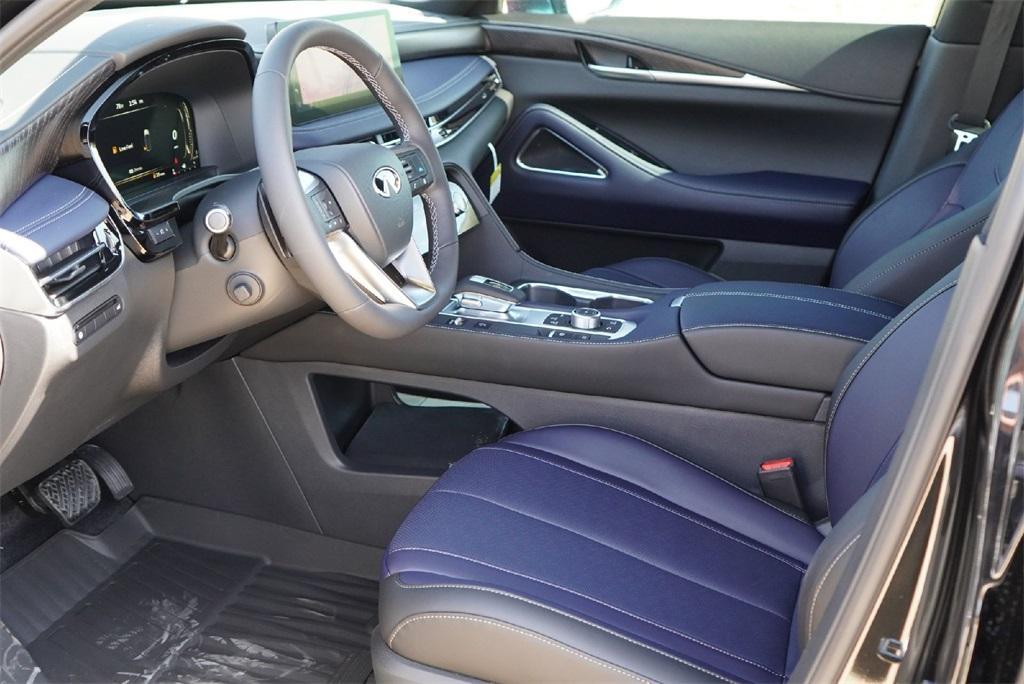 used 2025 INFINITI QX60 car, priced at $44,400