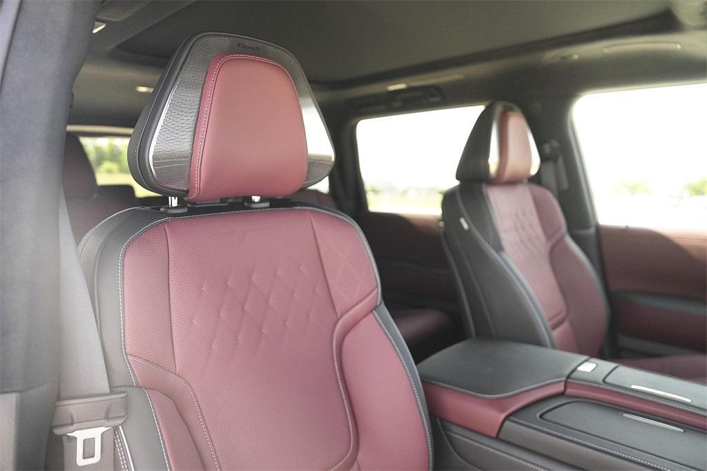new 2025 INFINITI QX80 car, priced at $110,847