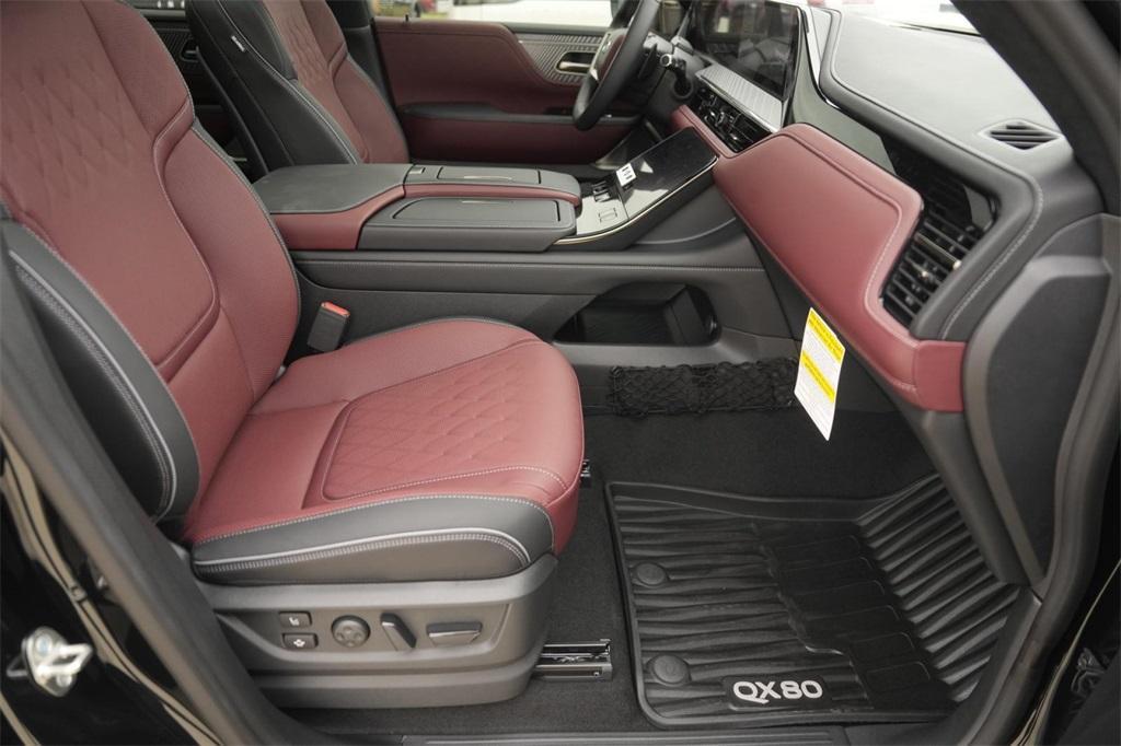 new 2025 INFINITI QX80 car, priced at $116,842