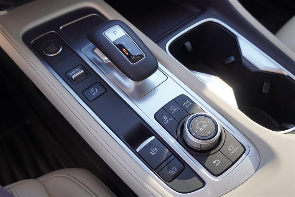 used 2025 INFINITI QX60 car, priced at $45,900