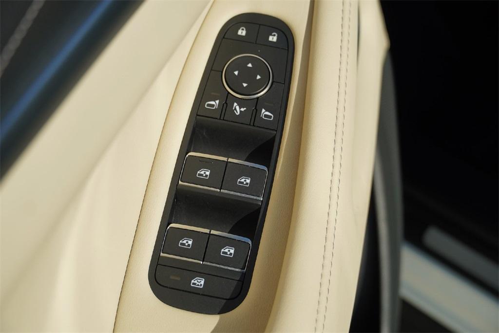 used 2025 INFINITI QX60 car, priced at $45,900