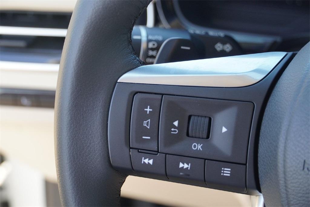 used 2025 INFINITI QX60 car, priced at $45,900