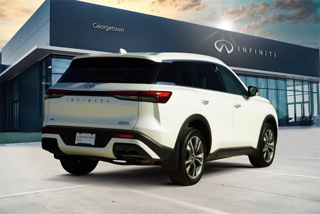 used 2025 INFINITI QX60 car, priced at $45,900